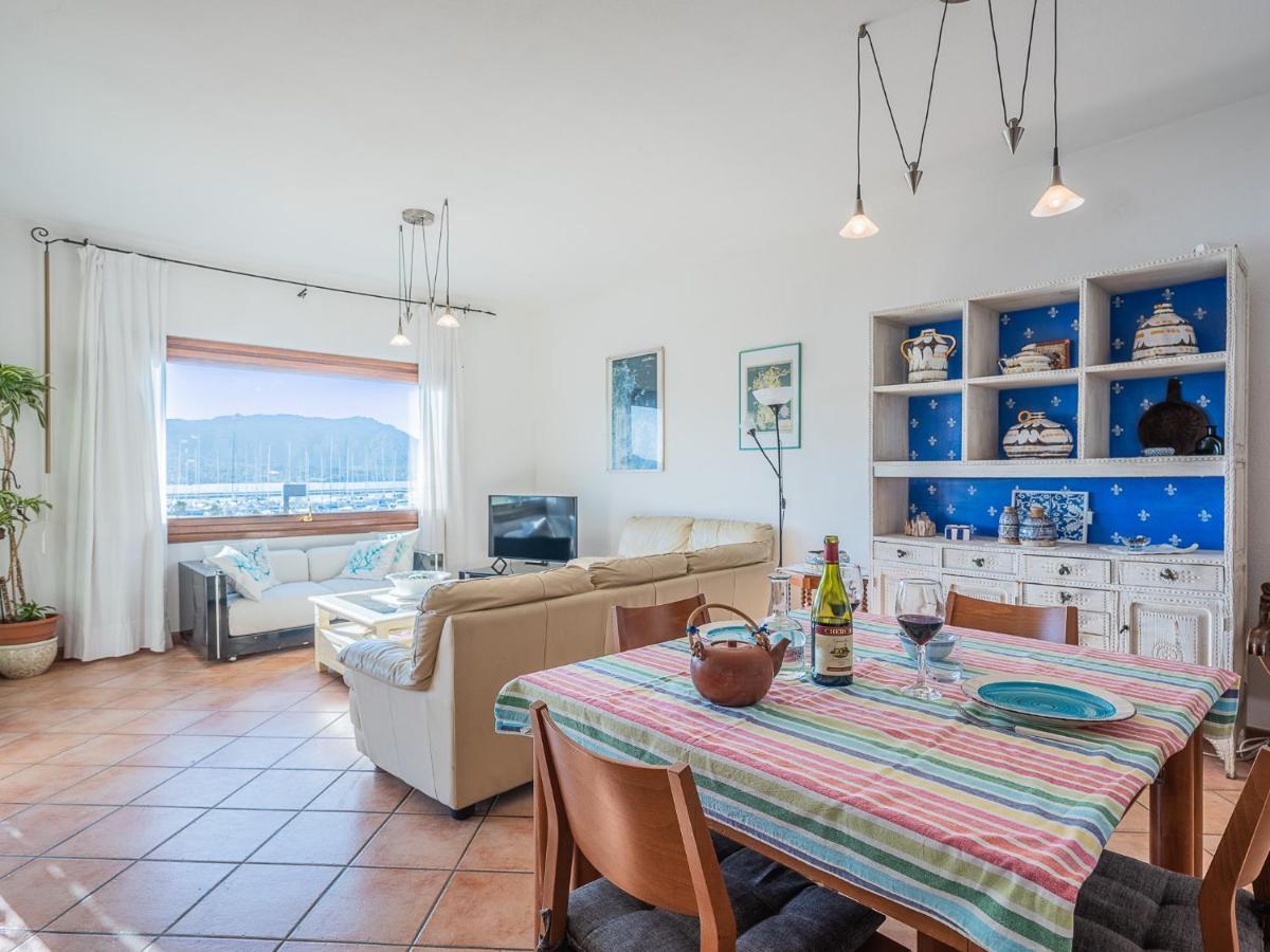 Sardinia Family Villas - Cannigione Beach Apartments מראה חיצוני תמונה